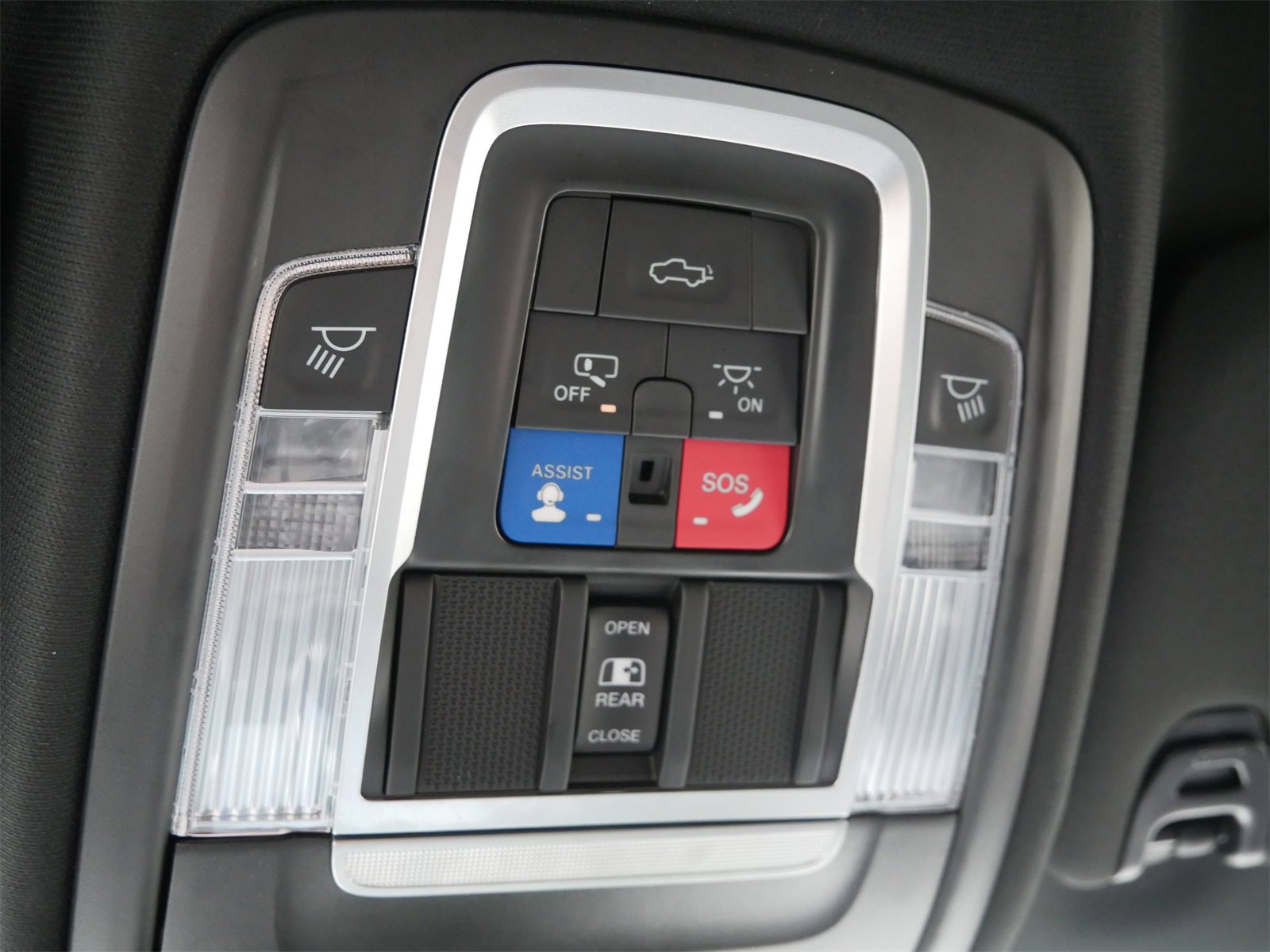 Used 2022 RAM 2500 Limited image 21