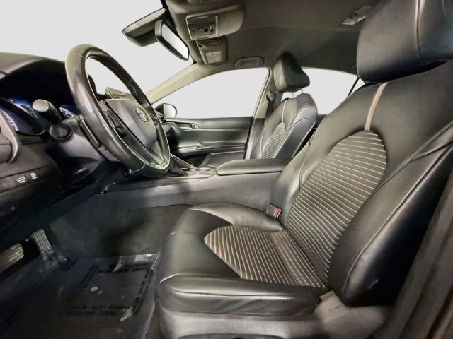 Used 2023 Toyota Camry SE w/ Convenience Package FWD image 21
