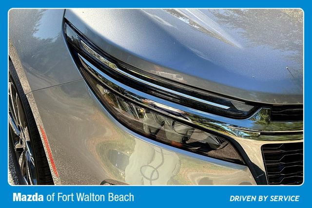 Used 2023 Chevrolet Equinox RS w/ LPO, Floor Liner Package image 29