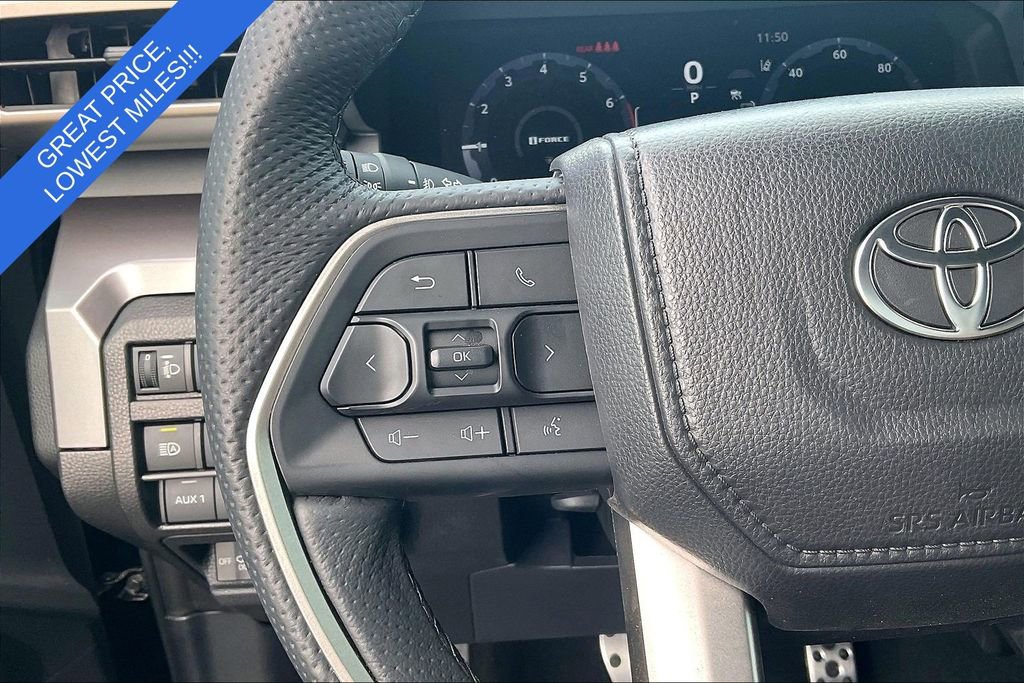 Used 2025 Toyota Tacoma TRD Sport w/ TRD Sport Upgrade Package image 26