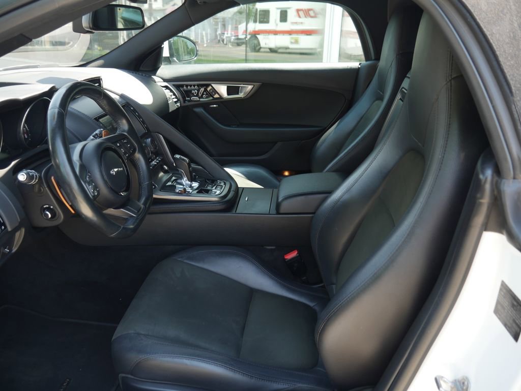 Used 2017 Jaguar F-TYPE S AWD/4WD image 5