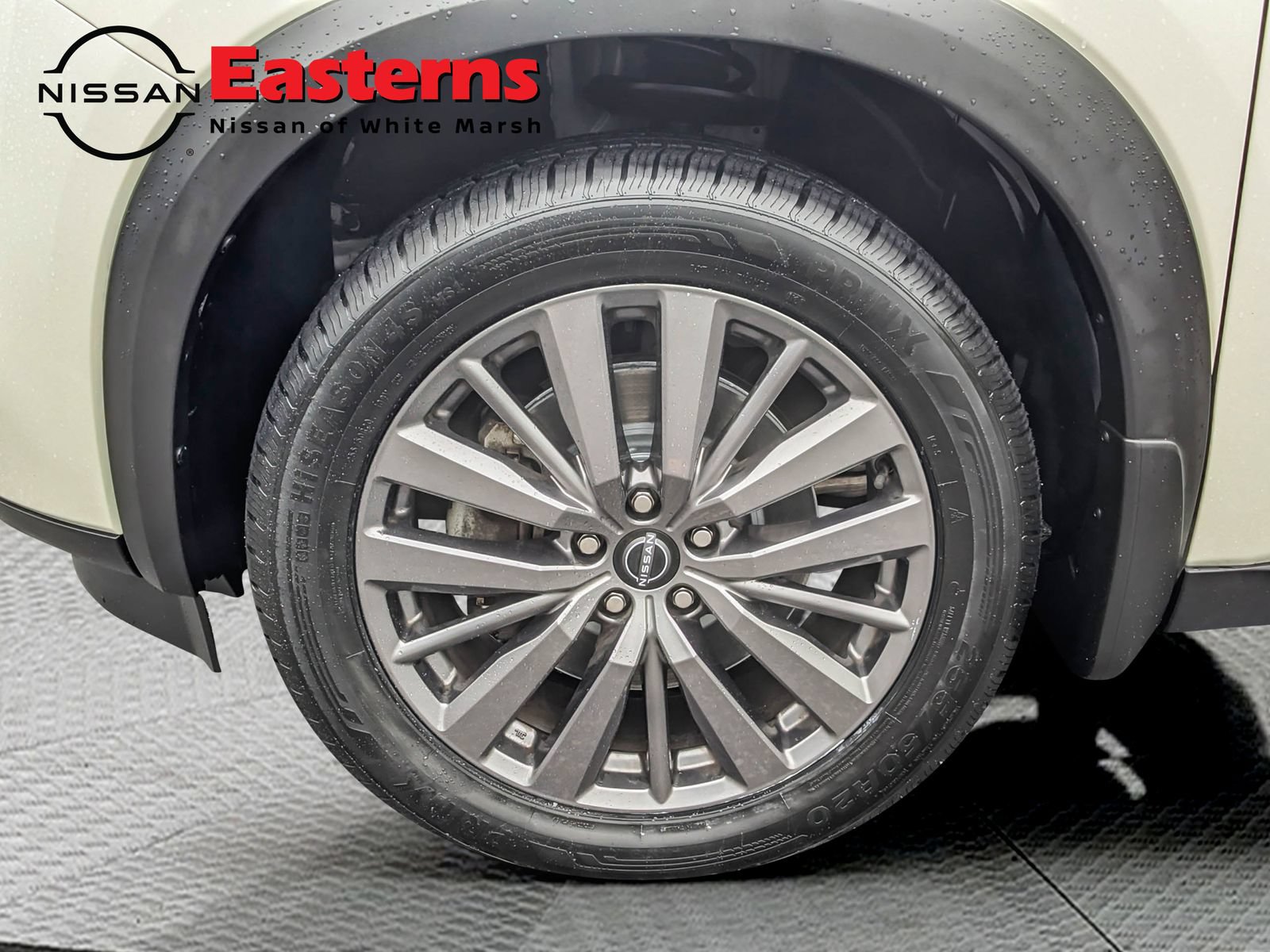 Used 2023 Nissan Pathfinder SL w/ SL Premium Package AWD/4WD image 8