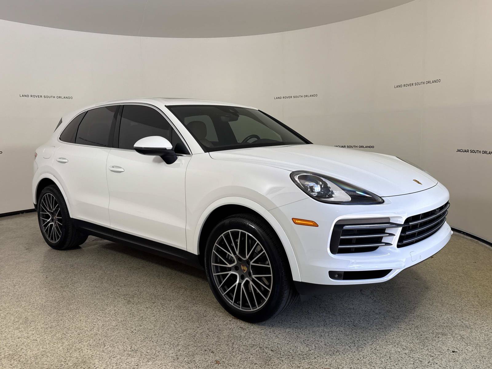 Used 2021 Porsche Cayenne AWD/4WD image 7