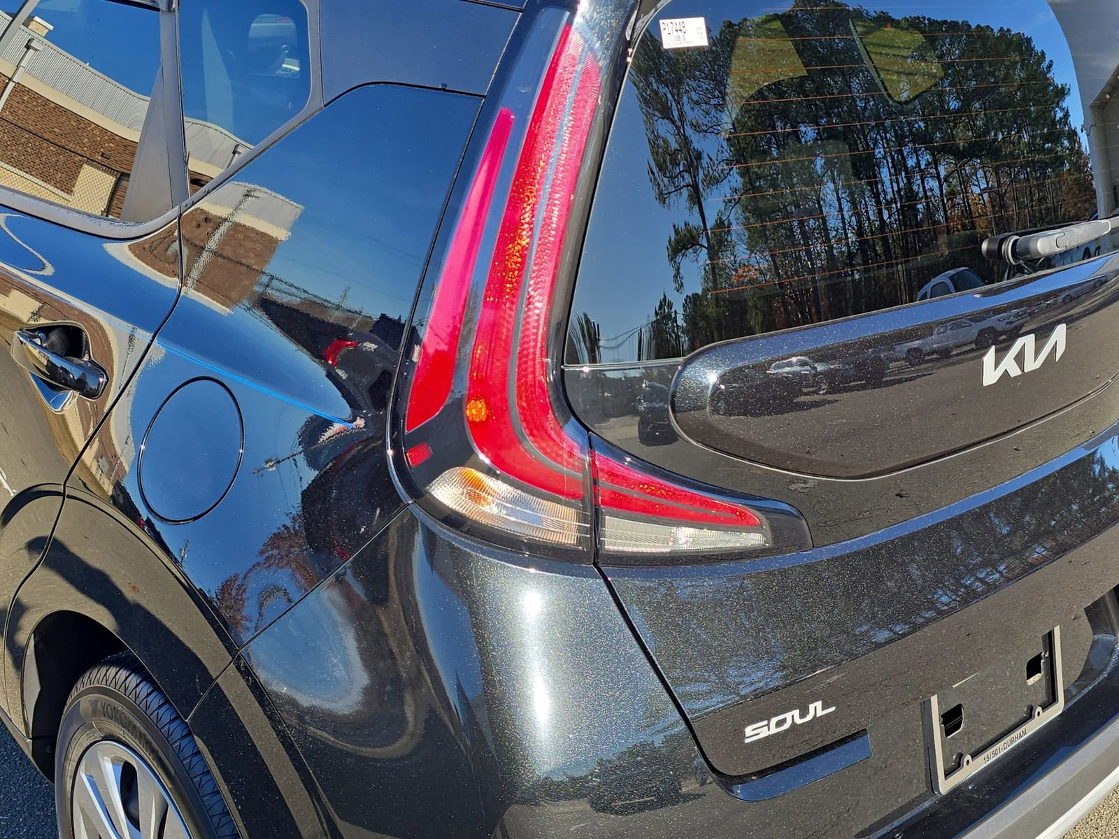 Used 2023 Kia Soul LX image 37