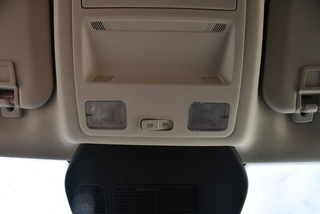 Used 2022 Ford Escape SE w/ Cold Weather Package image 25