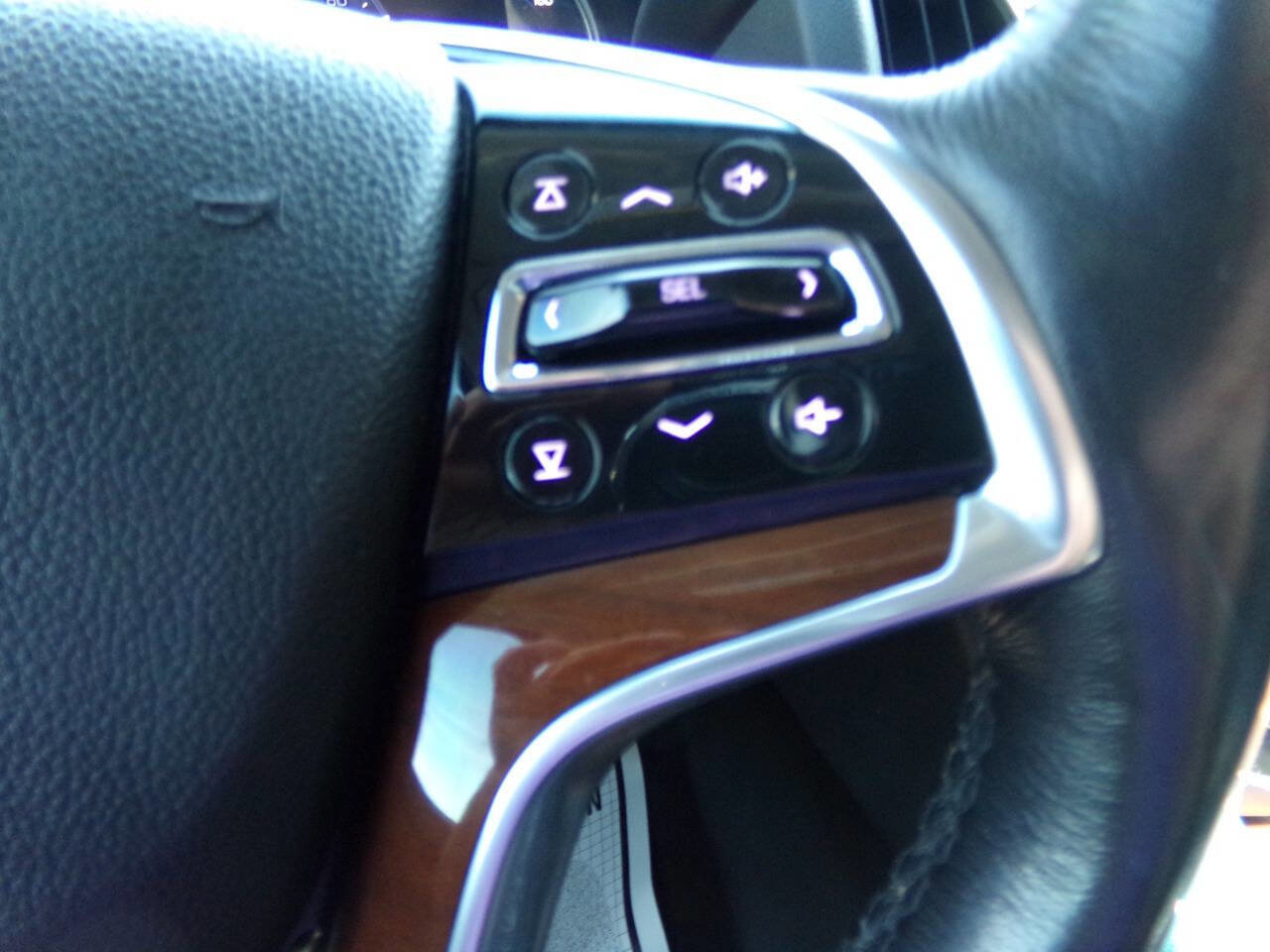 Used 2019 Cadillac Escalade Luxury image 62