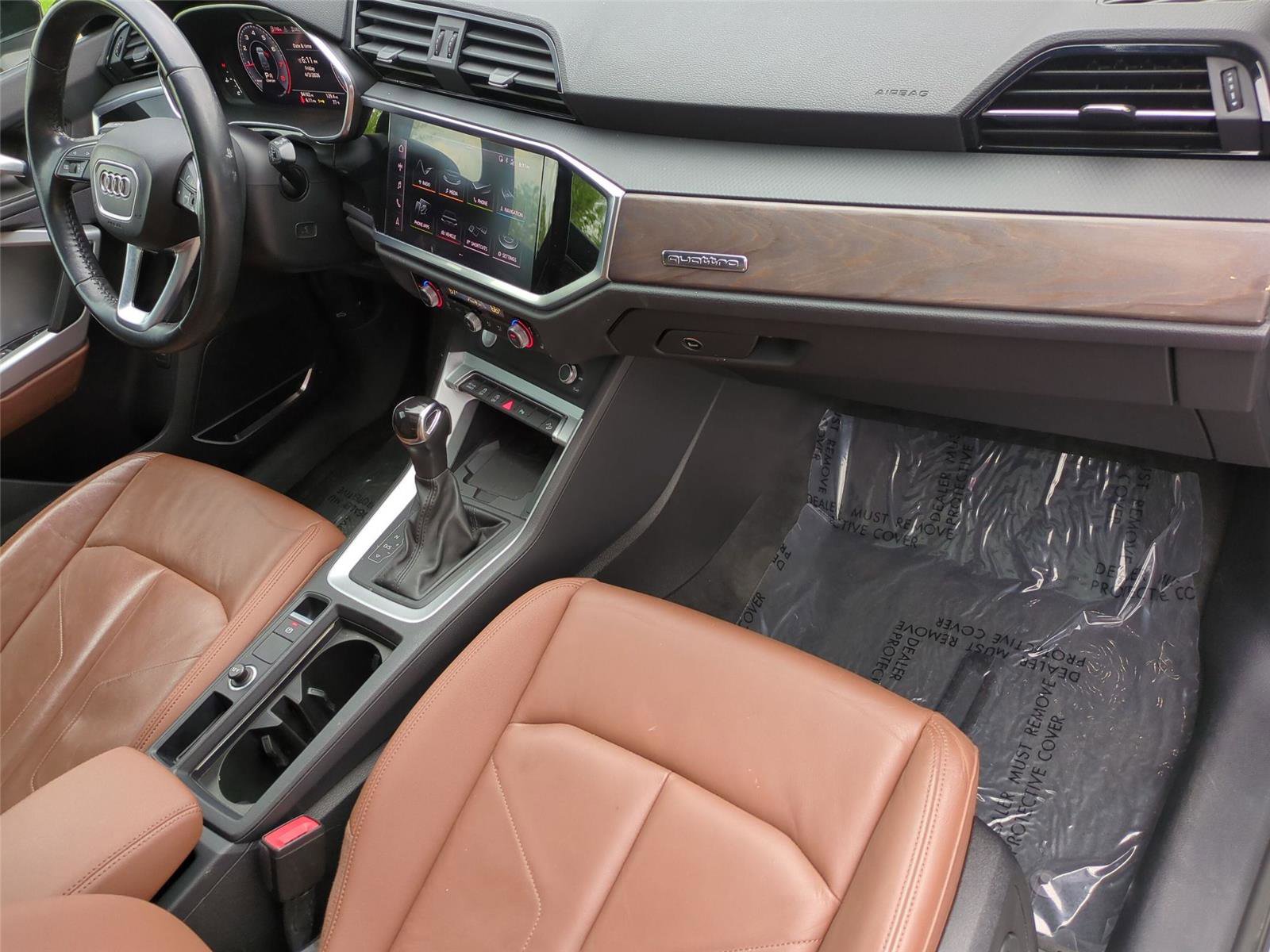 Used 2019 Audi Q3 2.0T Premium Plus w/ Premium Plus Package image 20