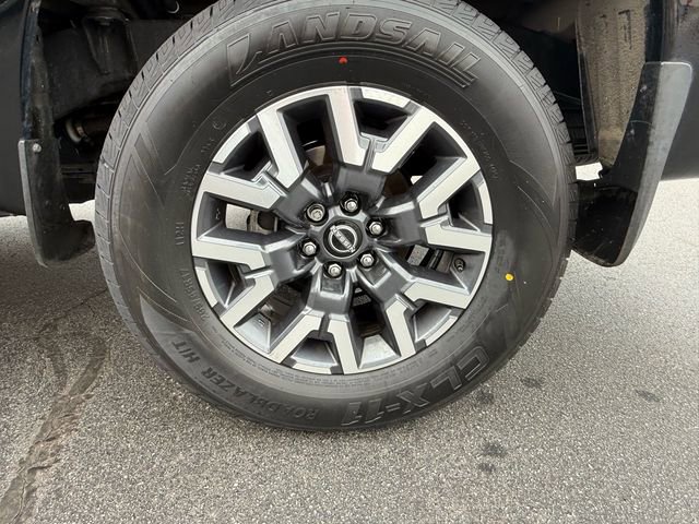 Used 2024 Nissan Frontier SL w/ Technology Package image 12