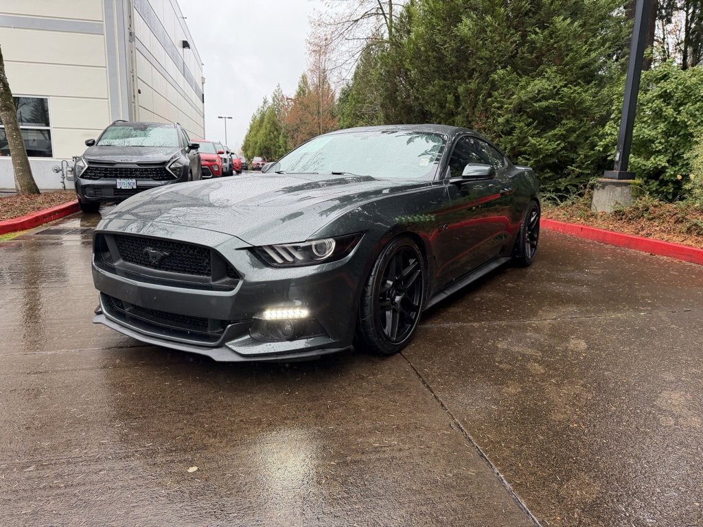 Used 2015 Ford Mustang GT Premium w/ Equipment Group 401A image 10