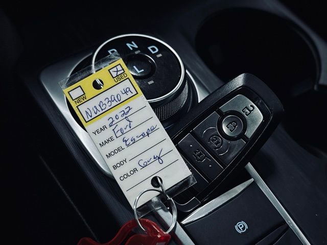 Used 2022 Ford Escape SEL image 37