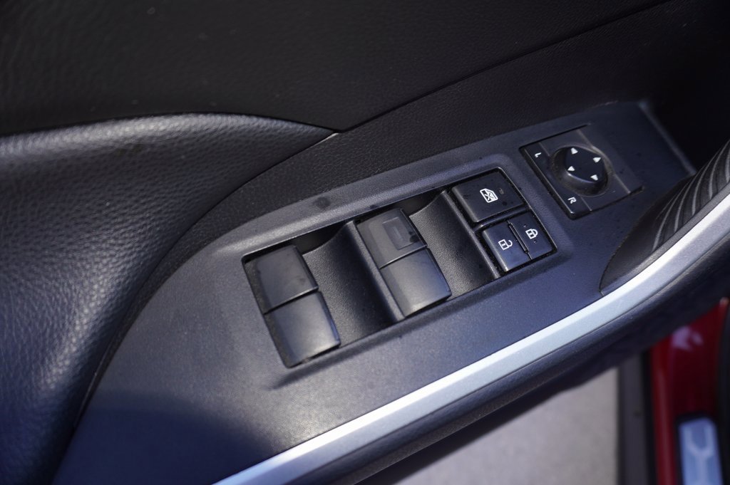 Used 2020 Toyota RAV4 XLE image 14