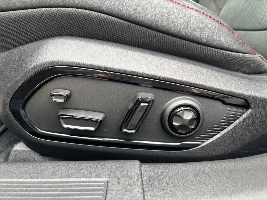 New 2026 Dodge Charger R/T image 18