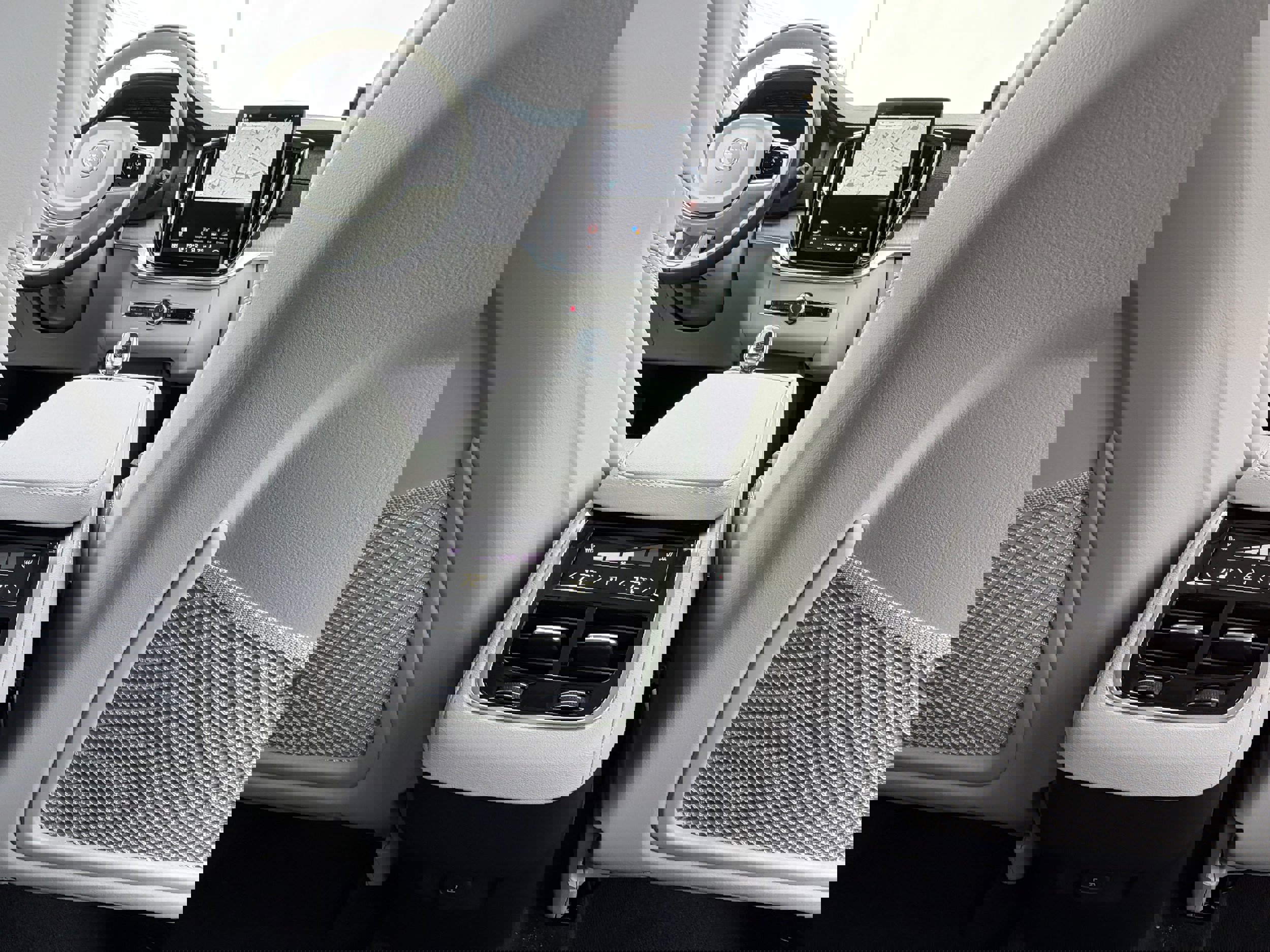 New 2026 Volvo XC90 B6 Ultra image 12