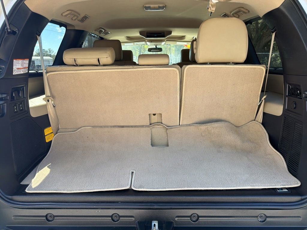 Used 2015 Toyota Sequoia Platinum image 21