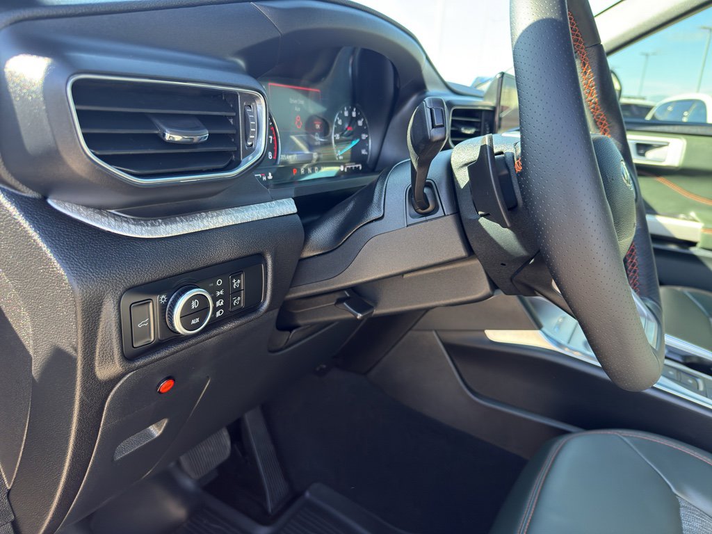 Used 2023 Ford Explorer Timberline image 14