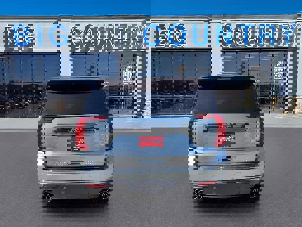 Used 2024 GMC Yukon Denali Ultimate image 4