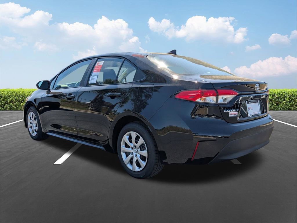New 2026 Toyota Corolla LE FWD image 6