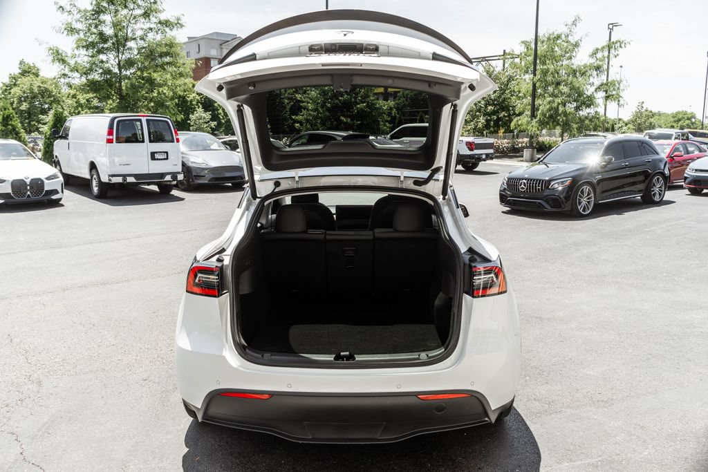 Used 2020 Tesla Model Y Performance AWD/4WD image 28