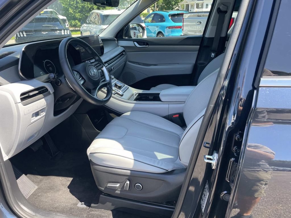 Used 2025 Hyundai Palisade SEL AWD/4WD image 17