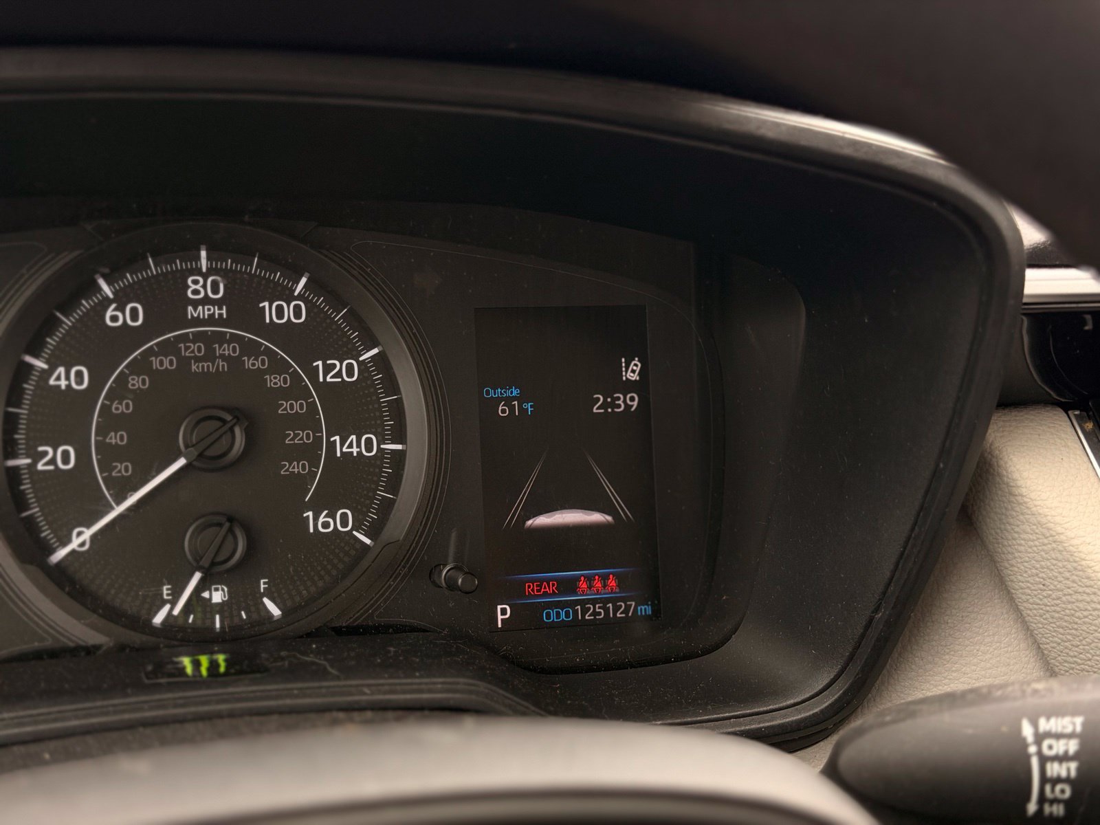 Used 2020 Toyota Corolla L FWD image 31