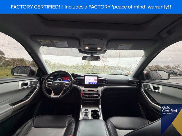 Used 2023 Ford Explorer XLT w/ Equipment Group 202A AWD/4WD image 22