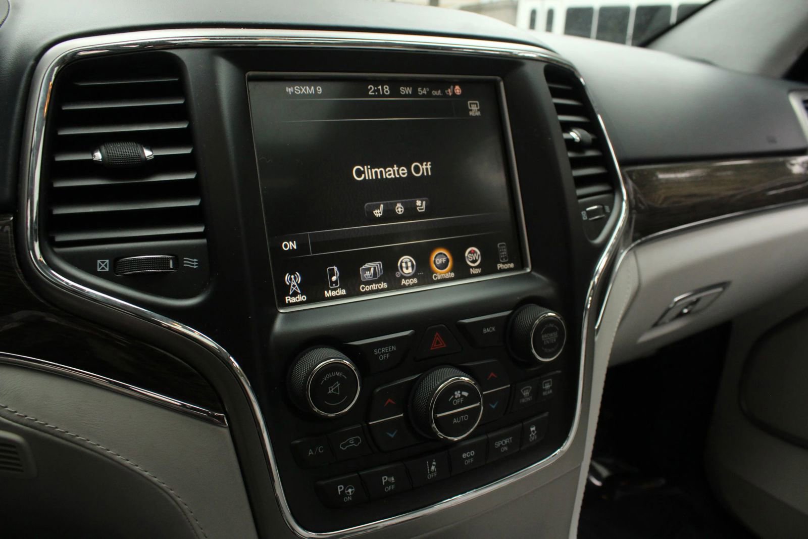 Used 2017 Jeep Grand Cherokee Summit AWD/4WD image 38