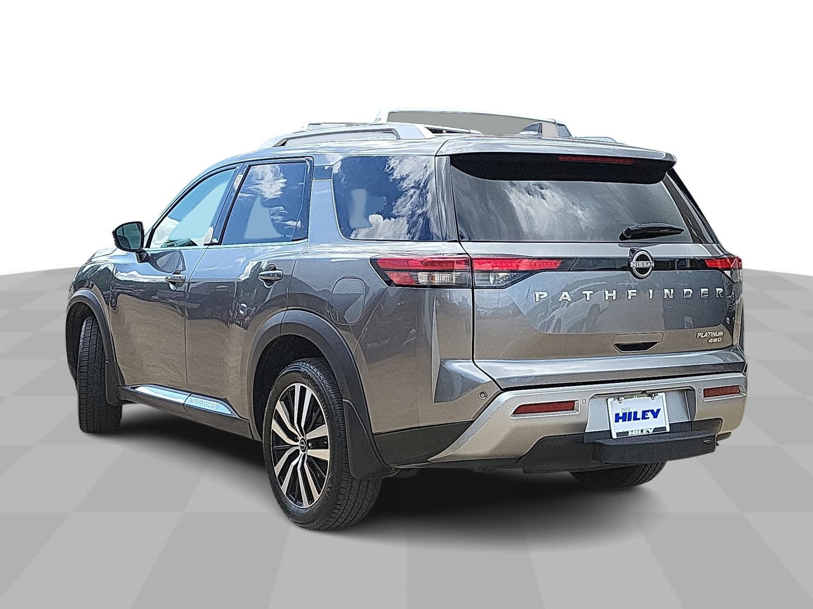 Used 2023 Nissan Pathfinder Platinum AWD/4WD image 6