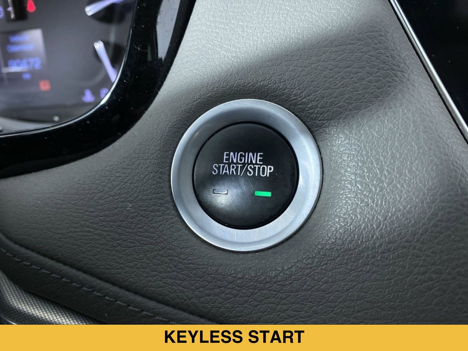 Certified 2017 Cadillac XT5 Luxury w/ Driver Awareness Package FWD image 15