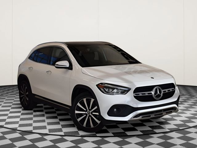Used 2023 Mercedes-Benz GLA 250 4MATIC w/ Premium Package image 1