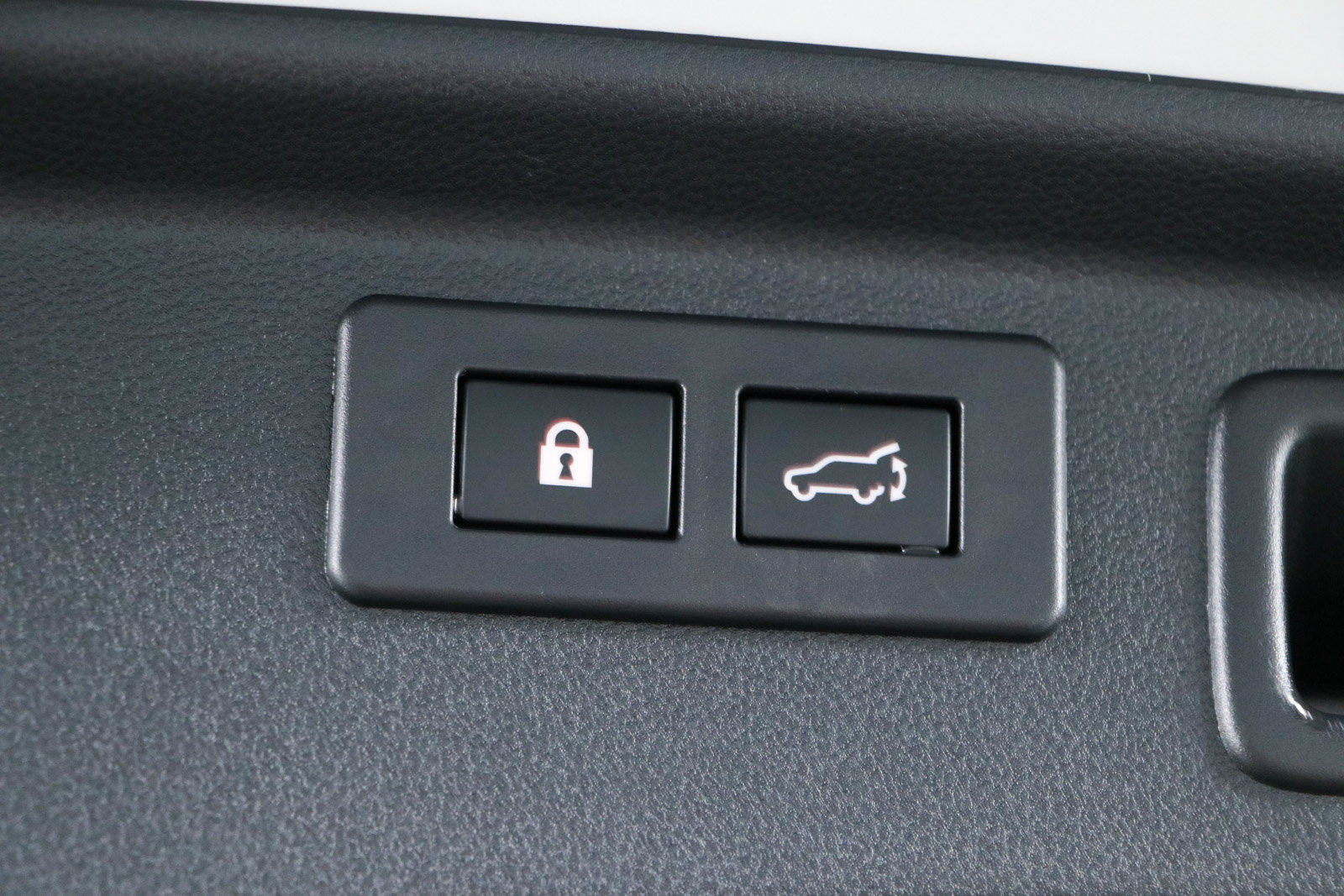 Used 2023 Subaru Forester Premium AWD/4WD image 30