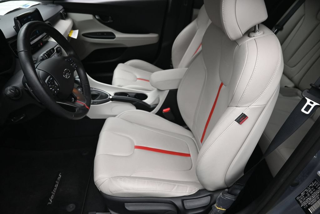 Used 2019 Hyundai Veloster Turbo Ultimate FWD image 14