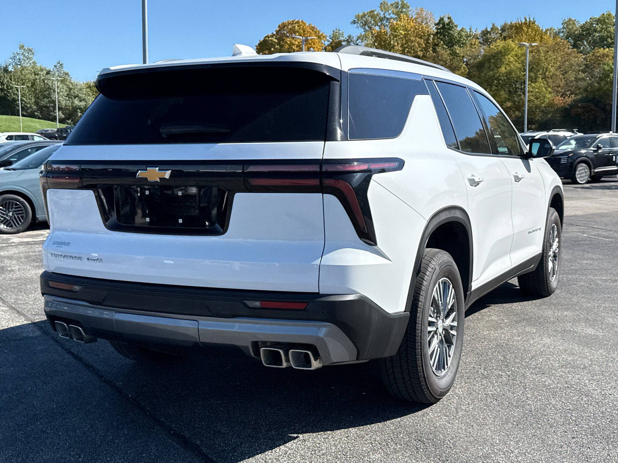 Certified 2026 Chevrolet Traverse LT AWD/4WD image 19