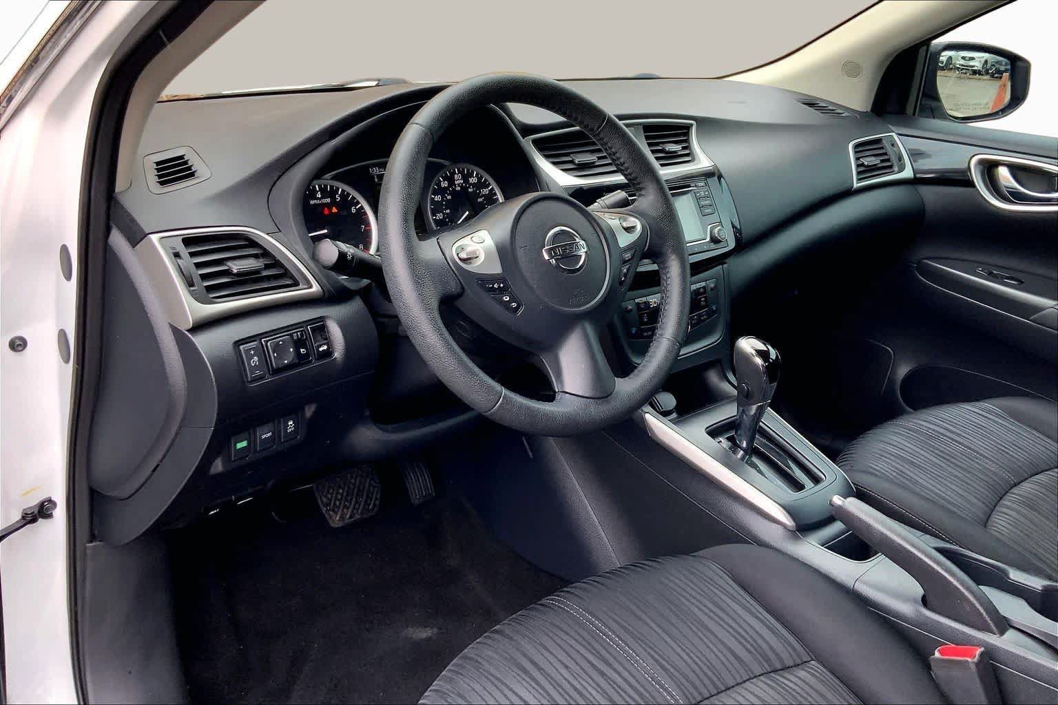 Used 2018 Nissan Sentra SV FWD image 15