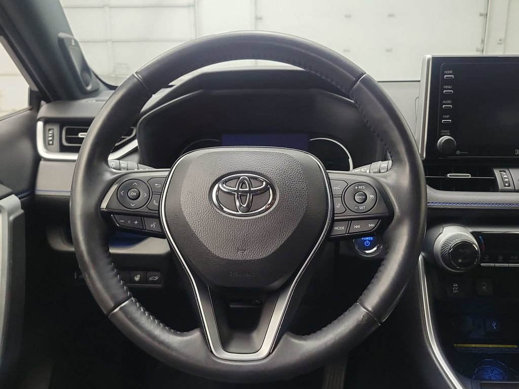 Used 2020 Toyota RAV4 XSE image 13