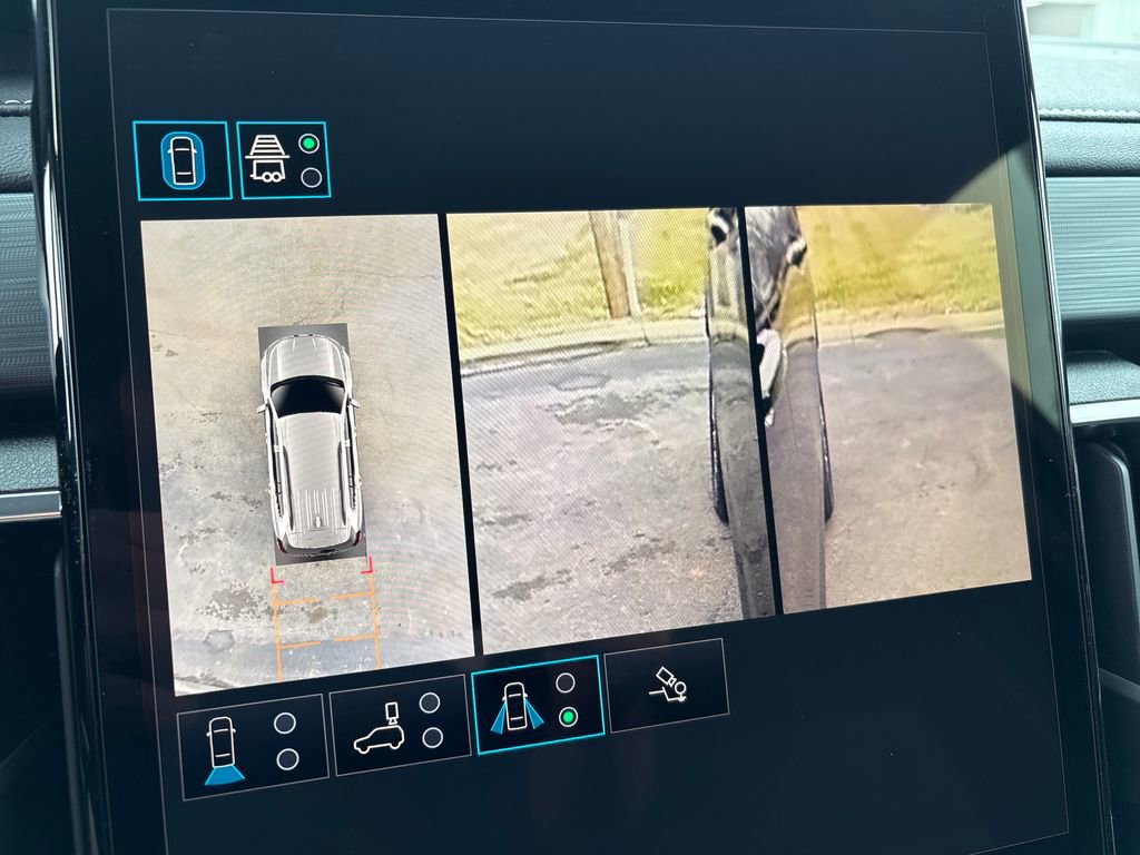 New 2026 GMC Acadia Elevation image 25