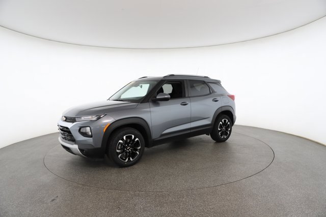 Used 2022 Chevrolet TrailBlazer LT image 3