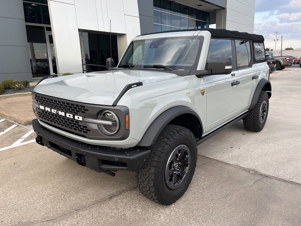 Certified 2021 Ford Bronco Badlands image 1