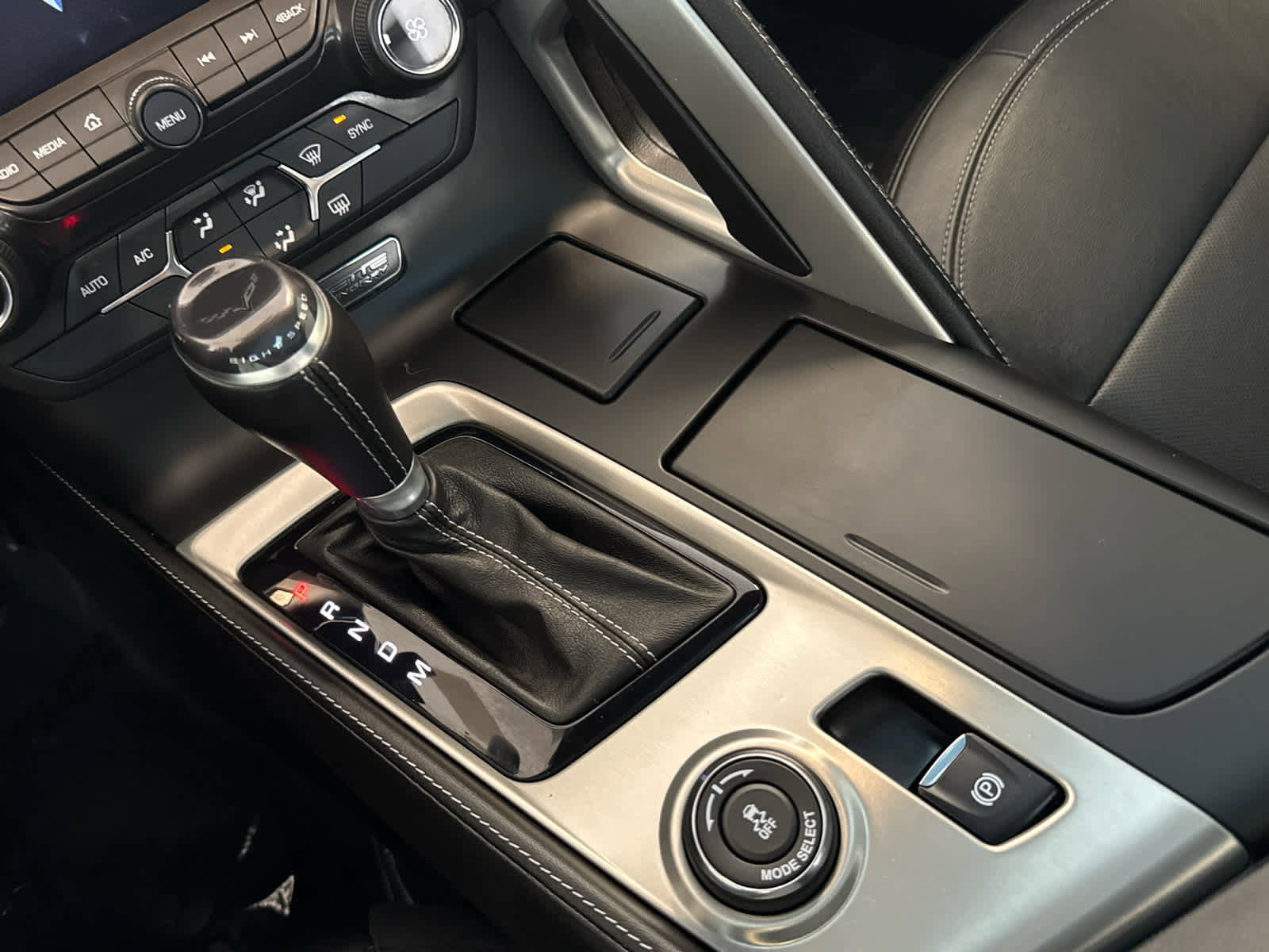 Used 2017 Chevrolet Corvette Stingray Coupe w/ Battery Protection Package image 17