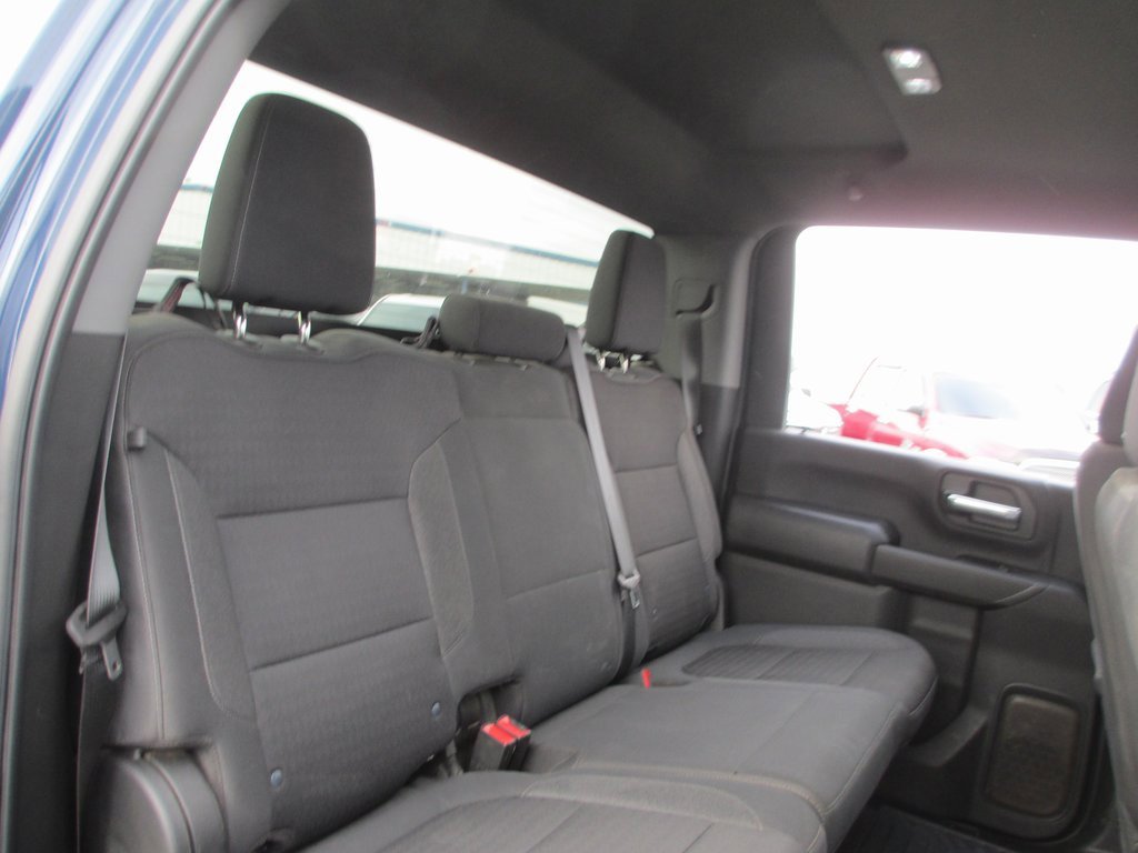 Certified 2022 Chevrolet Silverado 2500 Custom w/ Custom Value Package image 18