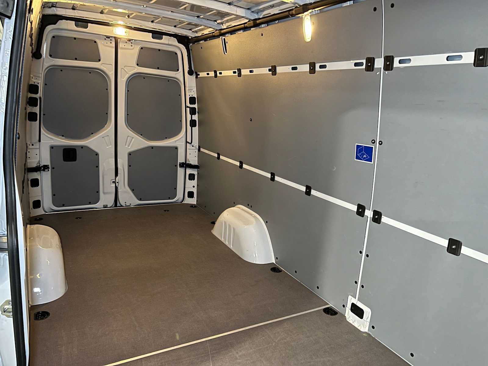 Used 2026 Mercedes-Benz Sprinter 2500 image 15