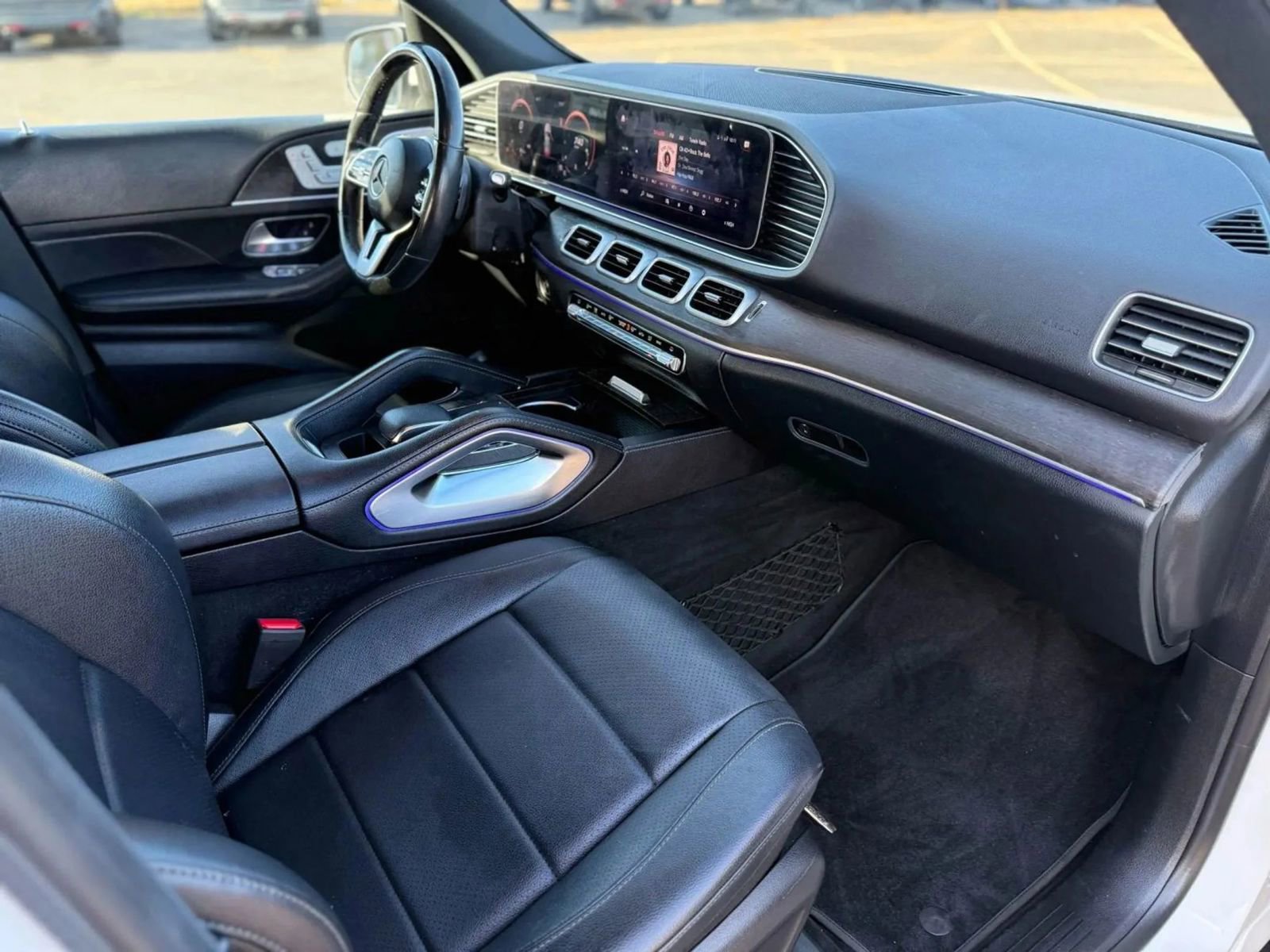 Used 2020 Mercedes-Benz GLE 350 4MATIC image 25