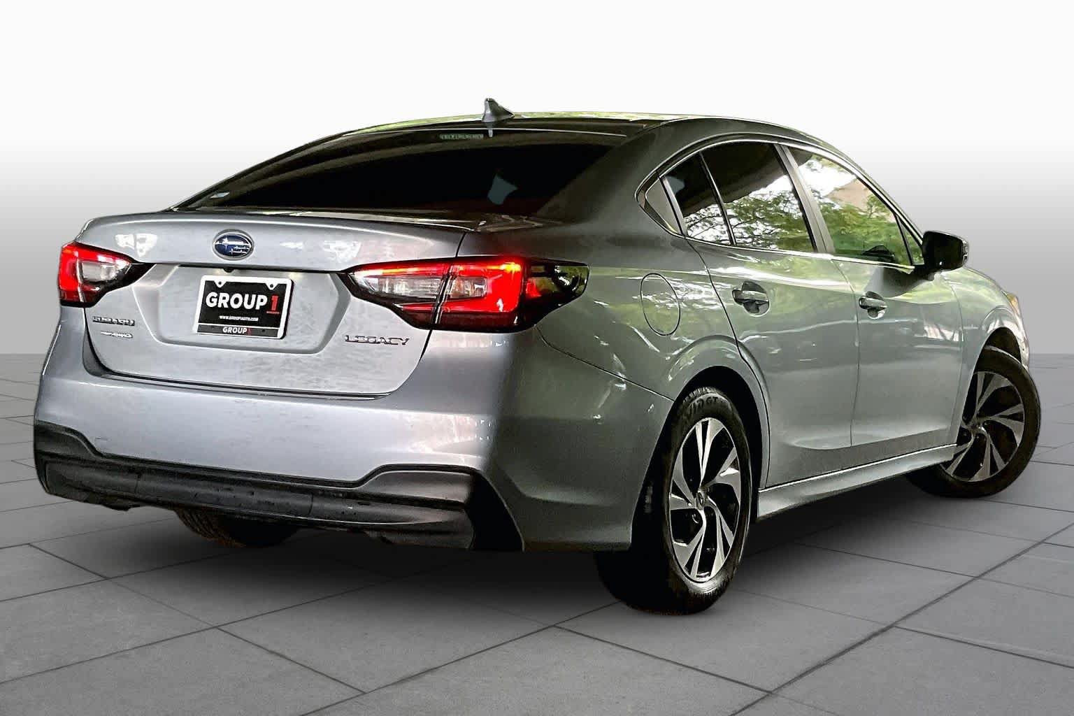 Used 2022 Subaru Legacy Premium AWD/4WD image 12