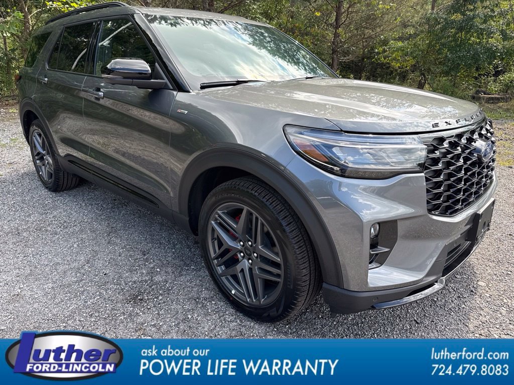 New 2026 Ford Explorer ST-Line w/ ST-Line Street Pack AWD/4WD image 1