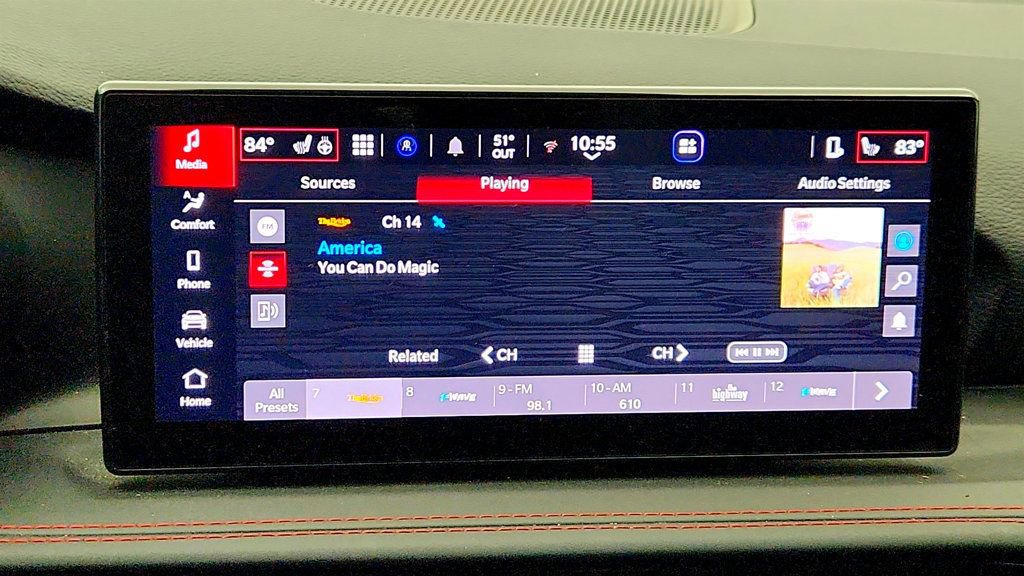 Used 2024 Dodge Hornet R/T w/ Tech Pack w/o Parking image 19