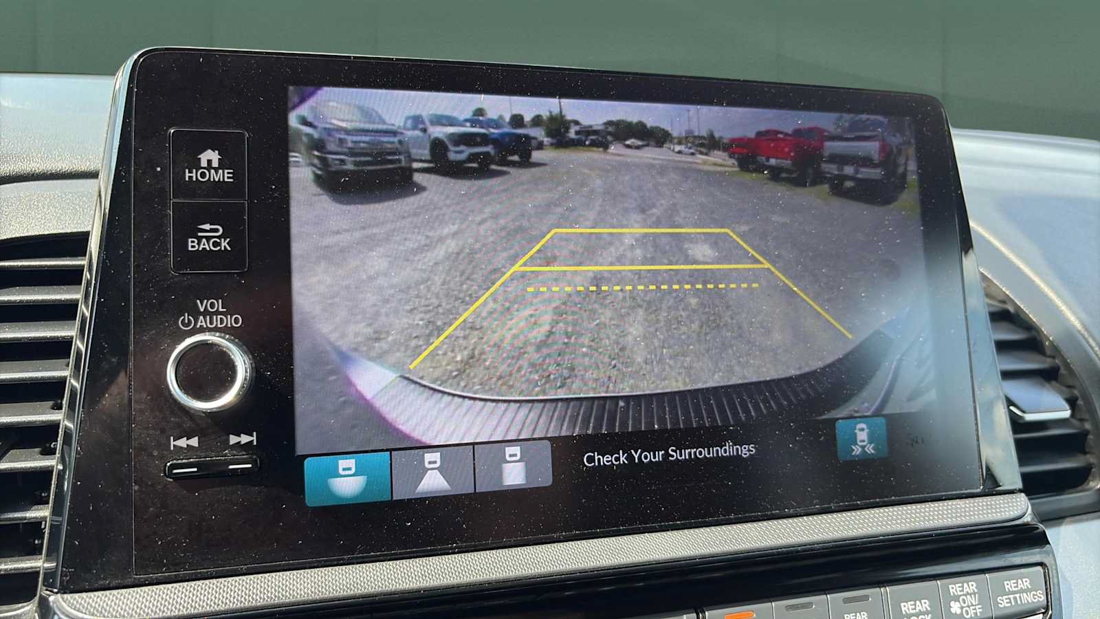 Used 2025 Honda Odyssey EX-L image 25