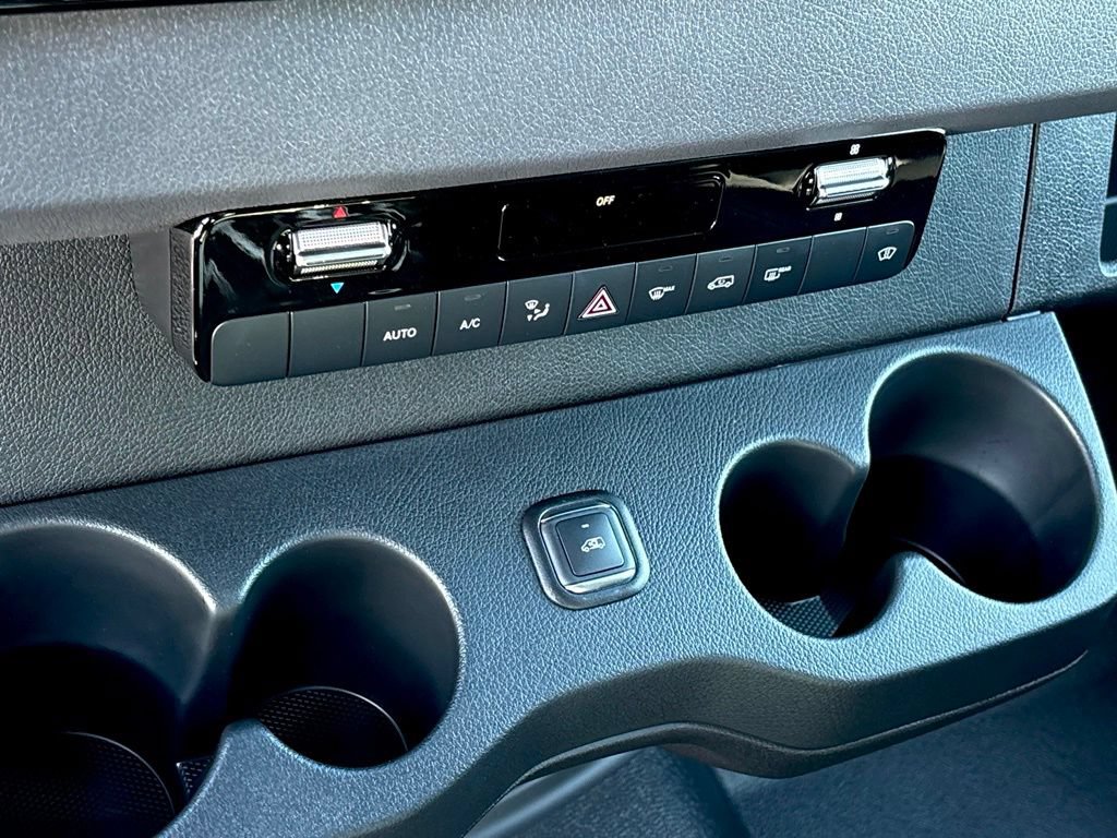 New 2026 Mercedes-Benz Sprinter 2500 image 20