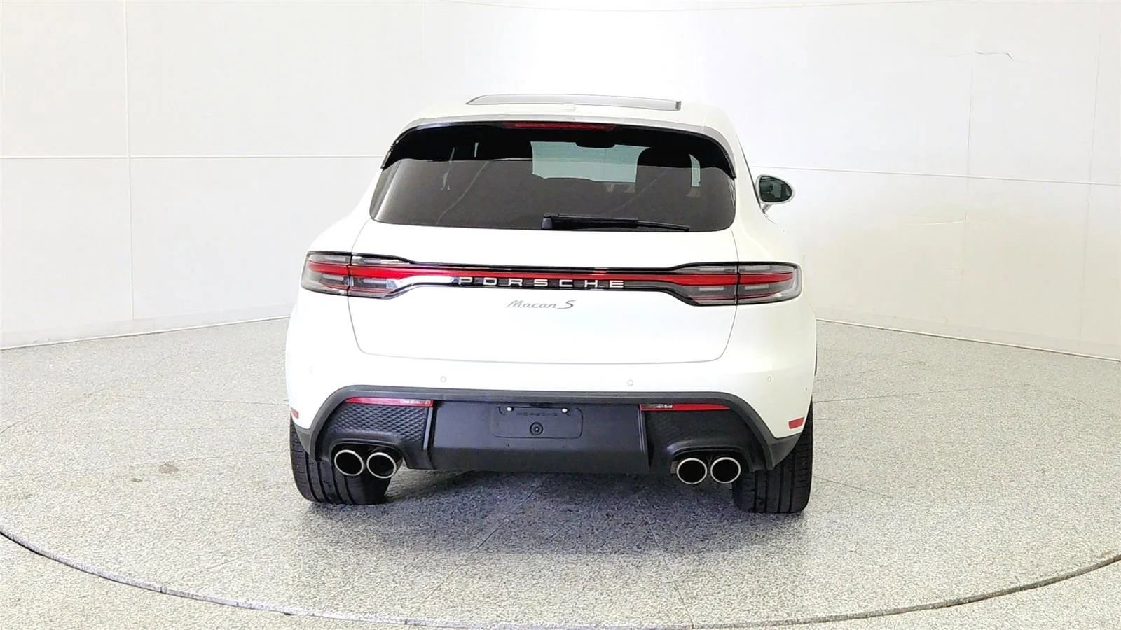 Used 2022 Porsche Macan S AWD/4WD image 6