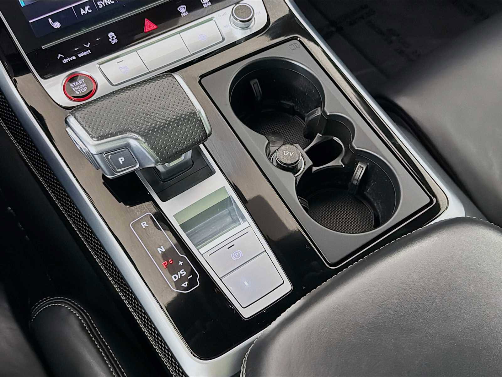 Used 2023 Audi SQ7 Premium Plus w/ Towing Package image 18