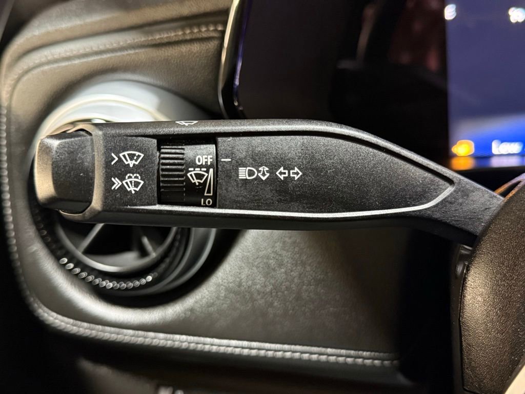 Used 2023 Chevrolet Colorado LT w/ LT Convenience Package II image 20