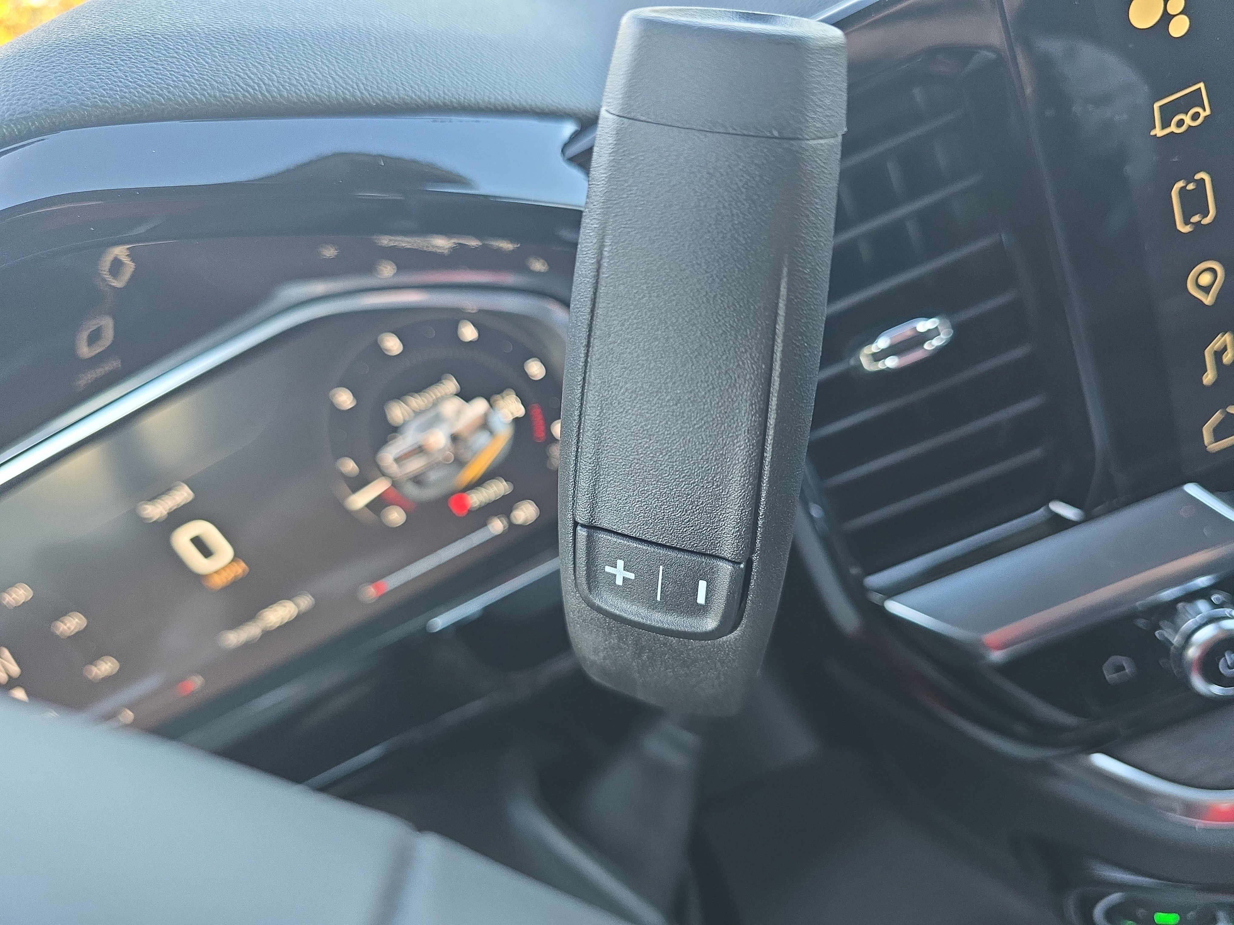 New 2026 GMC Sierra 2500 SLT w/ SLT Premium Package image 23